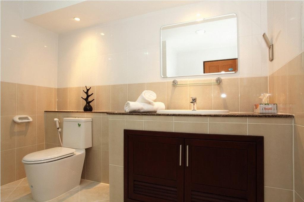 パッタヤー Emerald Palaceアパートホテル 部屋 写真